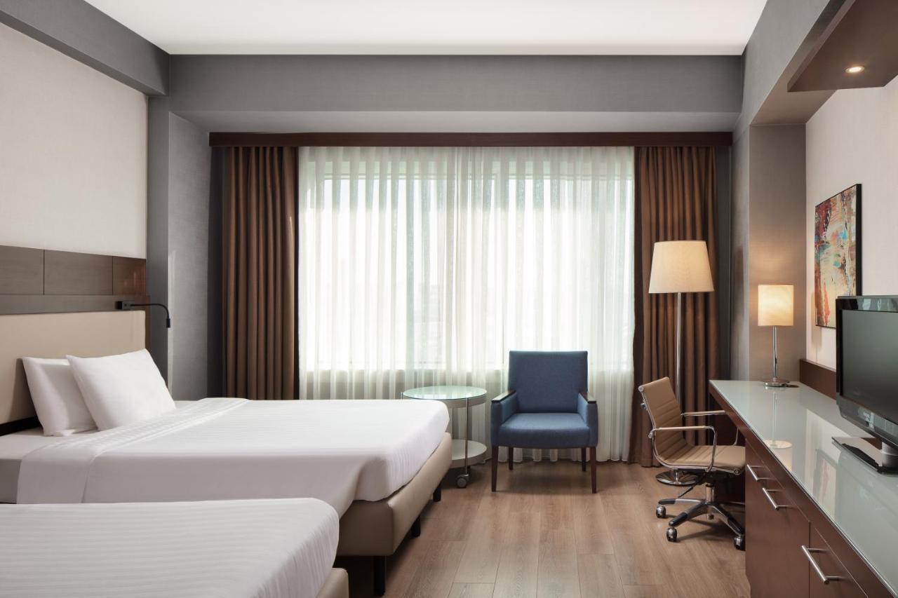 Delta Hotels by Marriott Istanbul West Ngoại thất bức ảnh